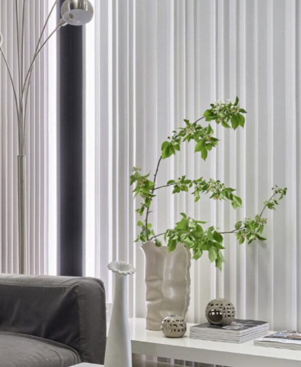 PANOU 3D ZEBRANODimensiuni- 600x600x33 mmGreutate- 6,2 kgGrosimea reliefului 13-34 mmMaterial- gips compozit de înaltă calitate Particularități- necesită vopsire (3) ZEBRANO